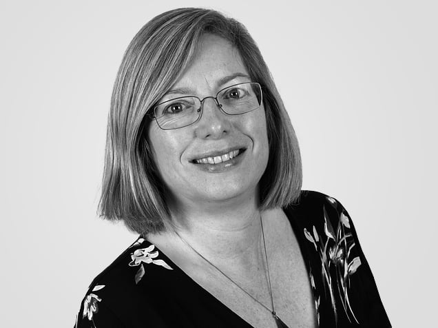 AQ_IntlHlthComms_HelenRodway_bw-2