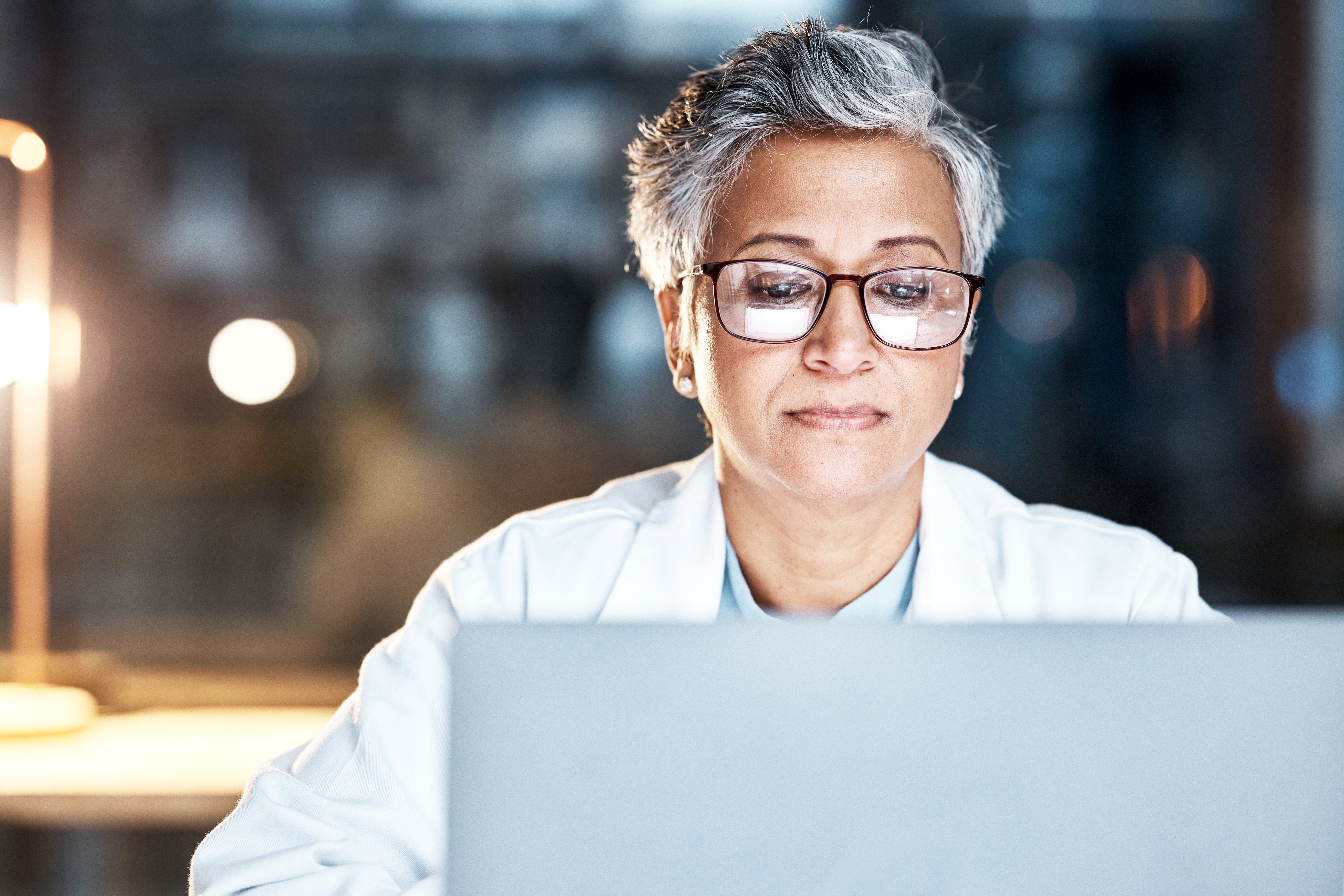 shutterstock_2254998251-RET